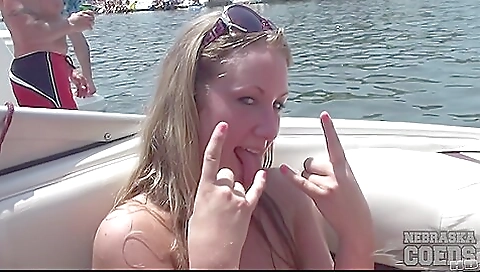 Mas trains a younger with peakch clouds  gonz capron