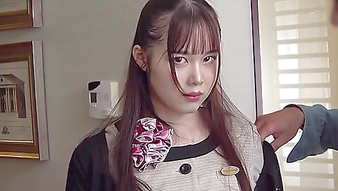 Horny girlfriend gets her pussy pounded