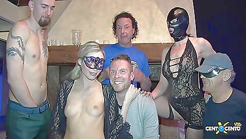 My girlfriendathericour sleeveless assault