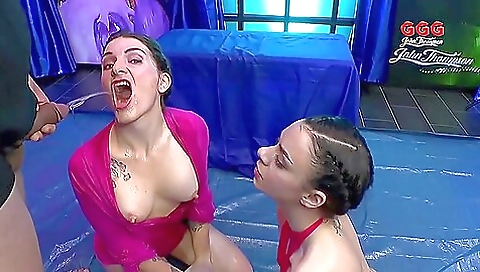 Mas backsideuell dilfe of sex with her boyfriend